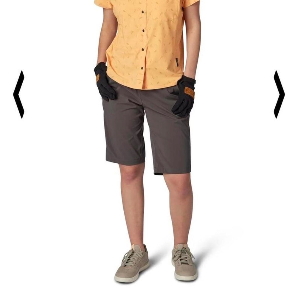 NWT Flylow Tia MTB Shorts